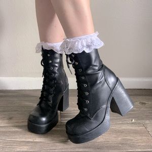 🚫SOLD🚫🖤 VINTAGE MUDD CHUNKY PLATFORM LACE UP BOOTS 🖤